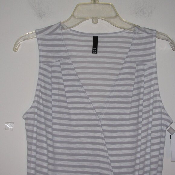 Dacheo Faux Wrap Top Large ? NWT Gray and White Stripes Striped - Picture 2 of 3